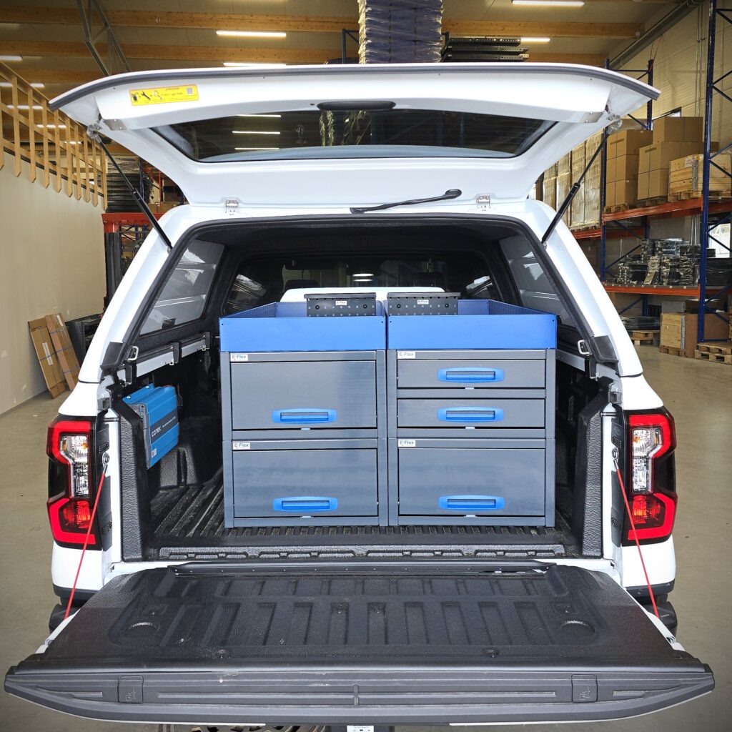 Ford Ranger Double Cab with long drawer system
