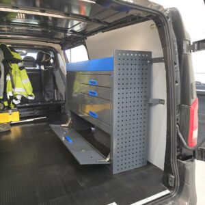 127 cm Van Racking Unit With End Drawers Height 96 cm installed in Mercedes-Benz Vito right side