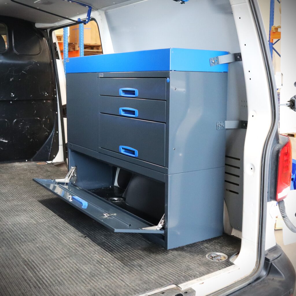 Volkswagen Transporter 127 cm förvaringssystem för skåpbil med utdragslådor öppning från sidan höjd 96 cm