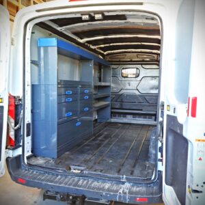 304 cm E-Flex Fahrzeugeinrichtung mit Schubladen und Regalen im Ford Transit L3 an der langen Seitenwand