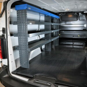 230 cm bilinredning hylla höjd 120 cm i Toyota Proace L2 vänster sida