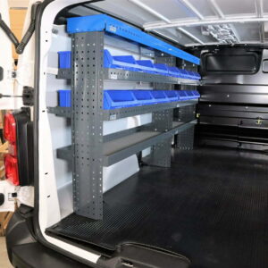 230 cm bilinredning hylla höjd 120 cm i Toyota Proace L2 vänster sida