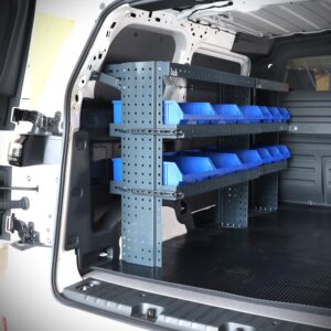 160 cm pakettiauton hylly Volkswagen ID Buzz Cargon vasemmalla sivuseinällä