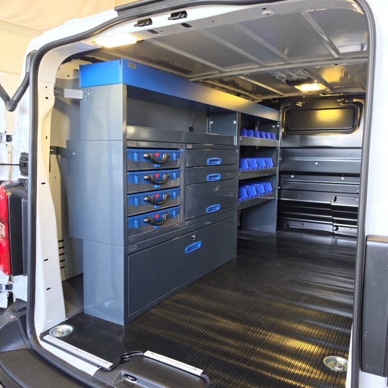 Opel Vivaro van racking on the long side of the load space