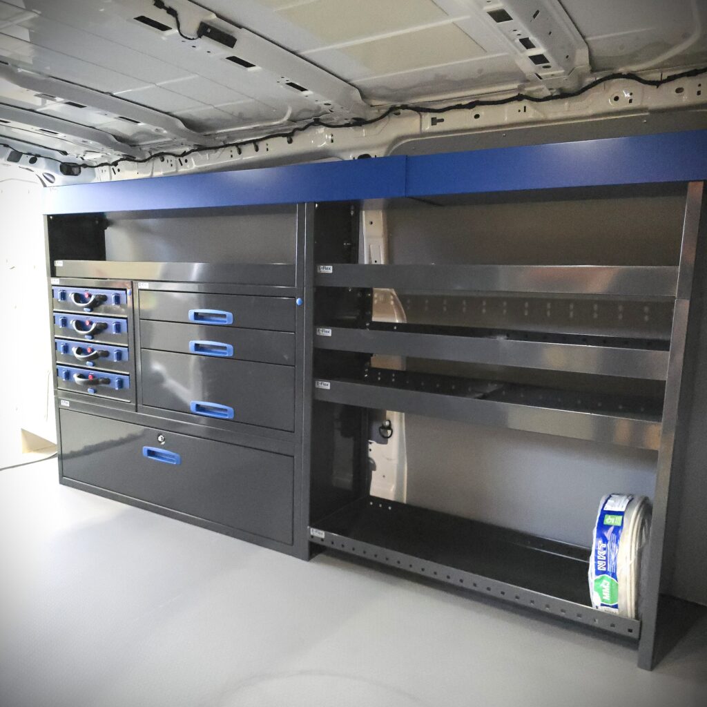 Volkswagen Transporter T7 van shelving 230 cm with 95 cm cable shelf
