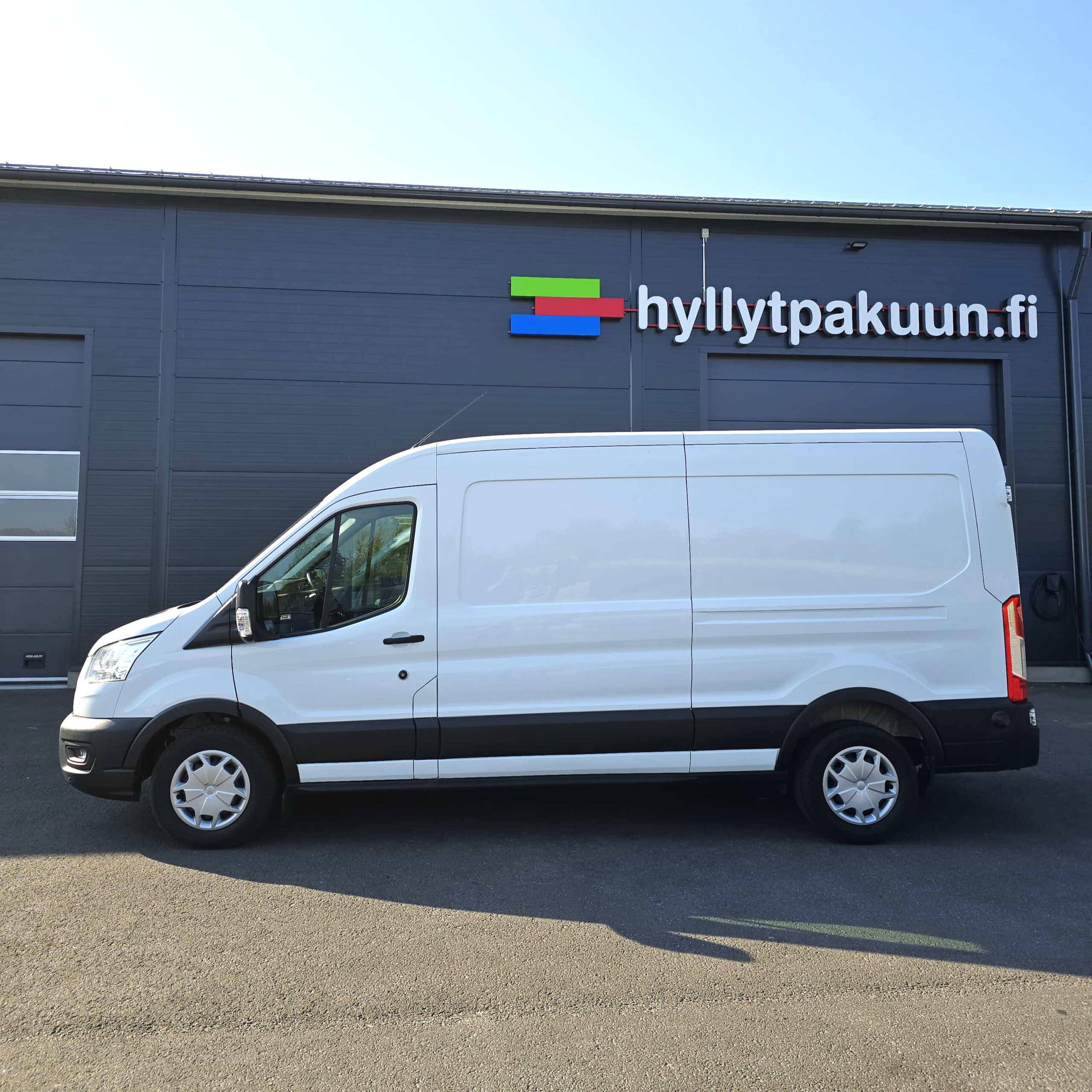Ford Transit L3H2 inredning