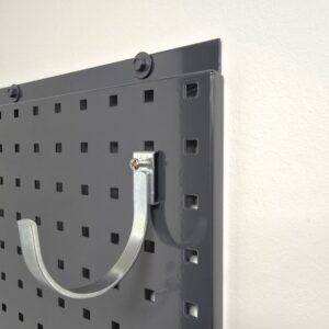 työkalutaulu pakettiautoon