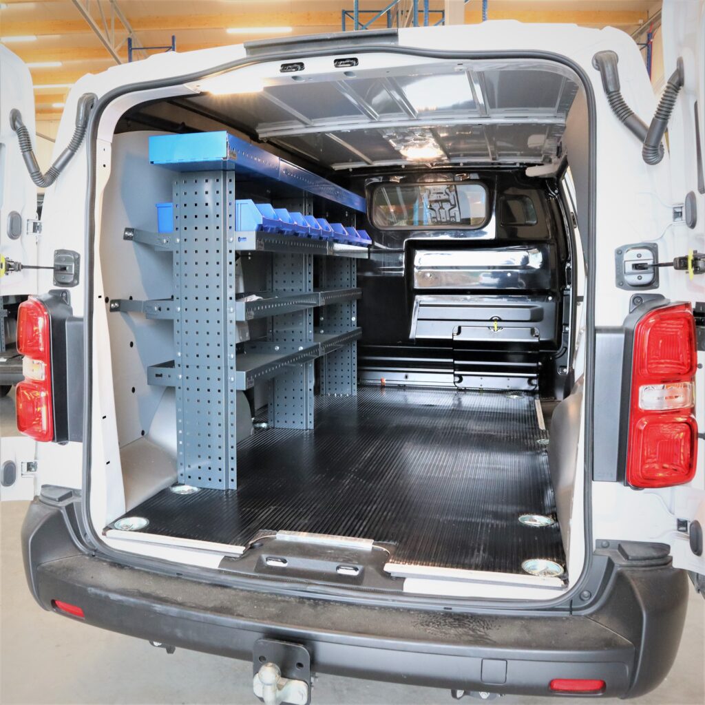 Opel Vivaro XL van racking