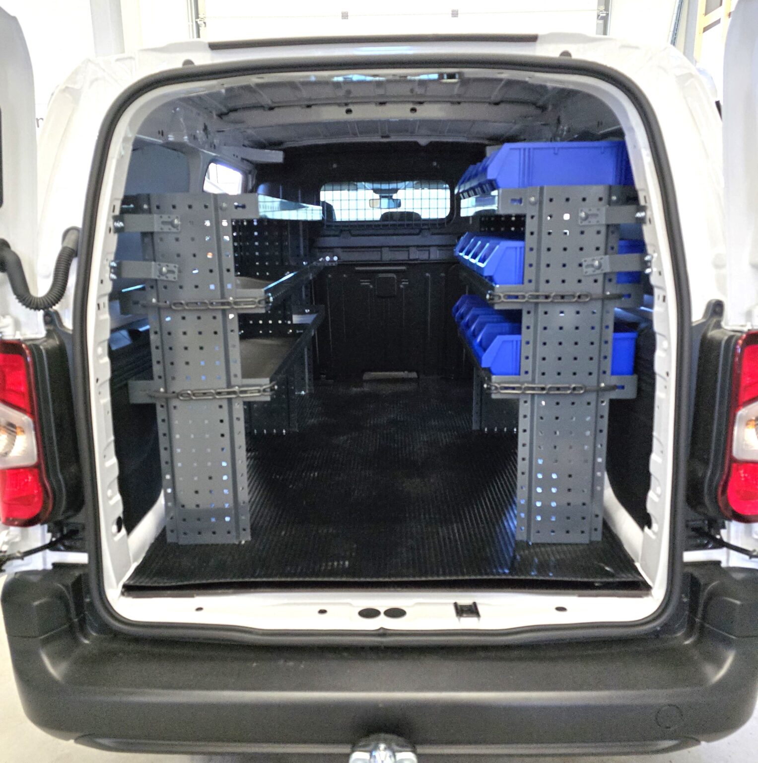 Opel combo van racking