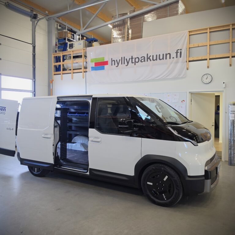 Kia PV5 van shelving in the cargo area