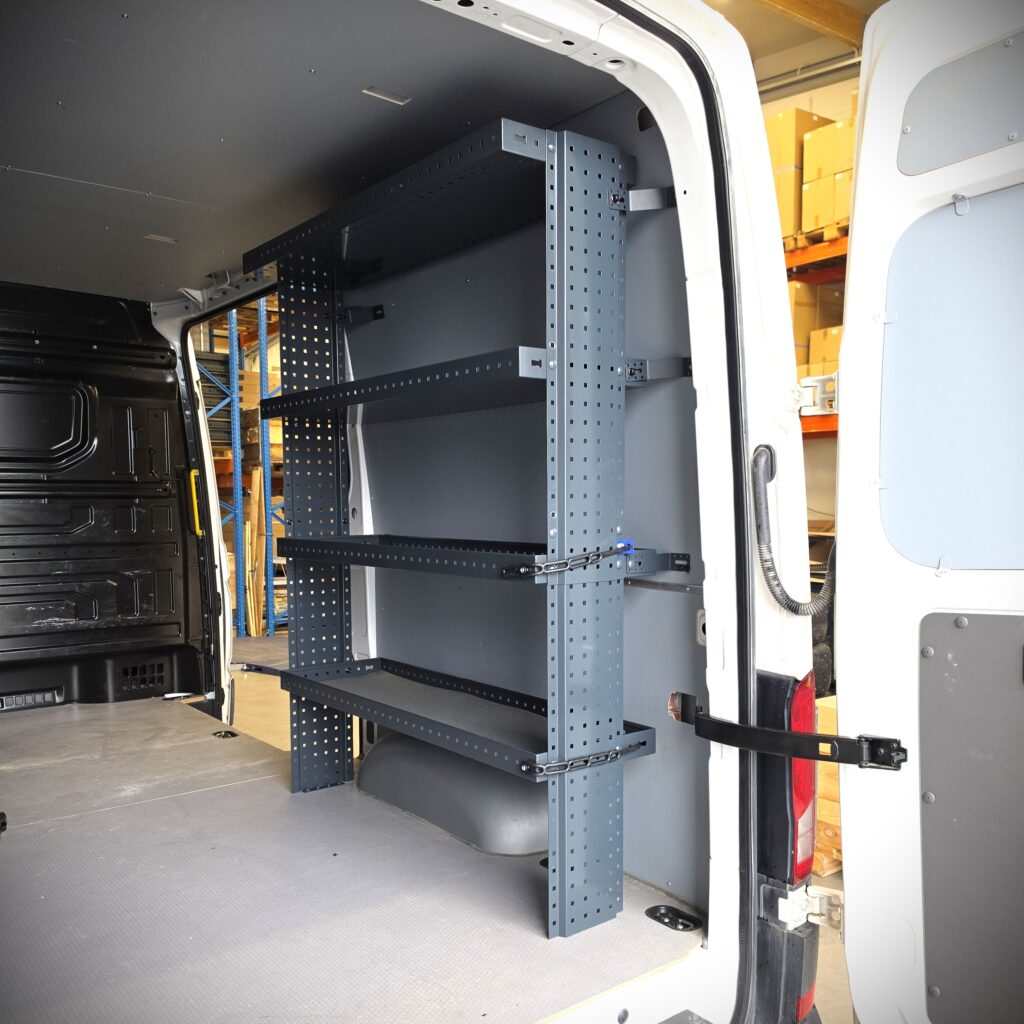 VW Crafter 130 cm shelving unit, right side wall